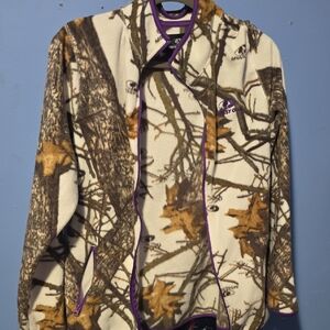 Mossy Oak Camo Fleece with Purple Trim